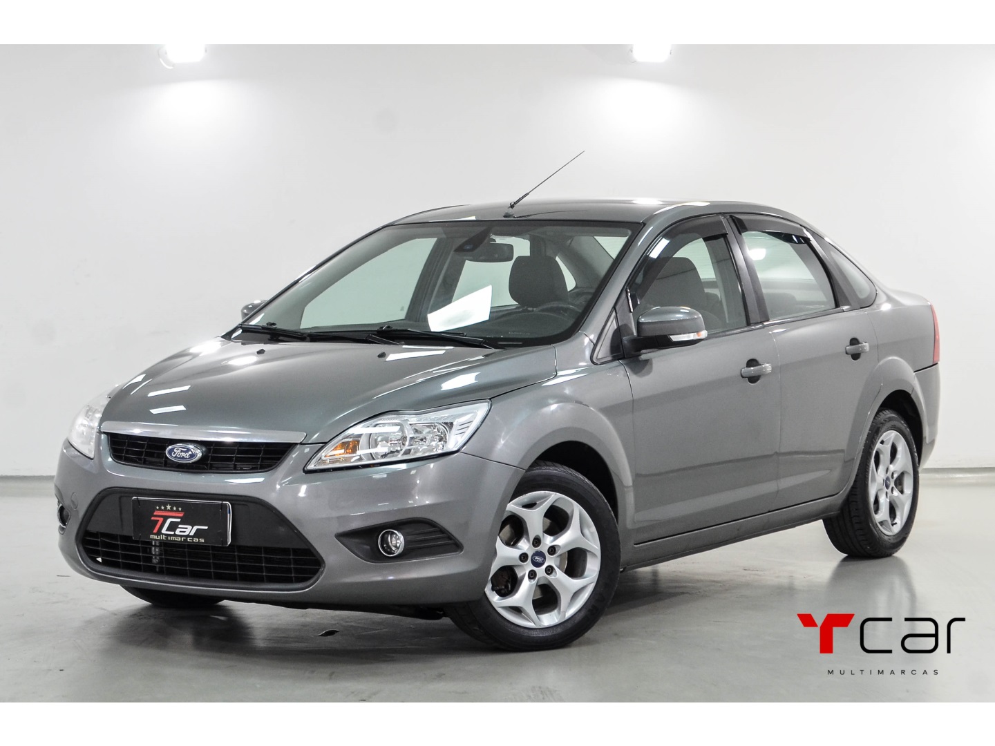 FORD FOCUS 2.0 SEDAN  2L FC FLEX 4P AUTOMÁTICO