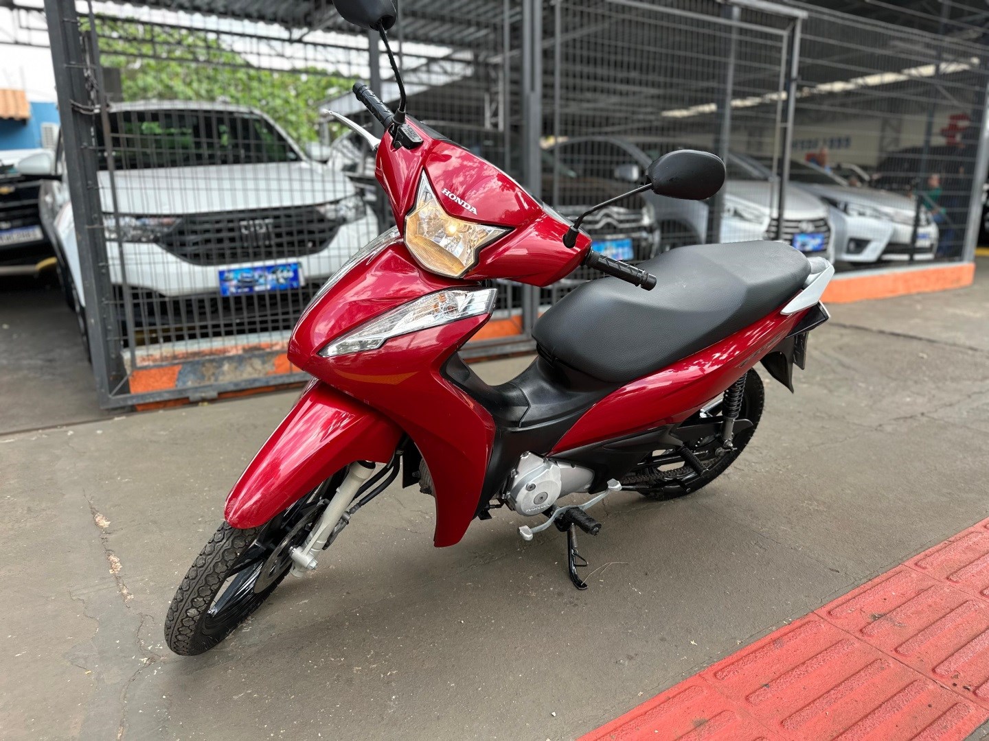 HONDA BIZ 125