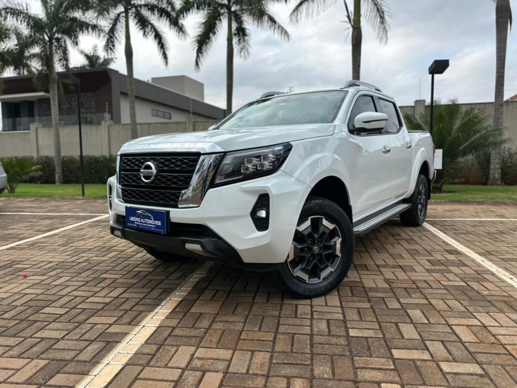 NISSAN FRONTIER