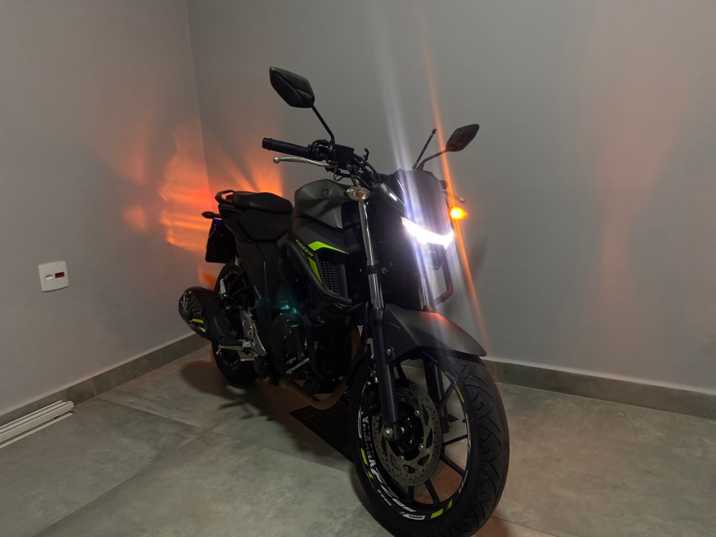 YAMAHA FZ25 250 FAZER FLEX