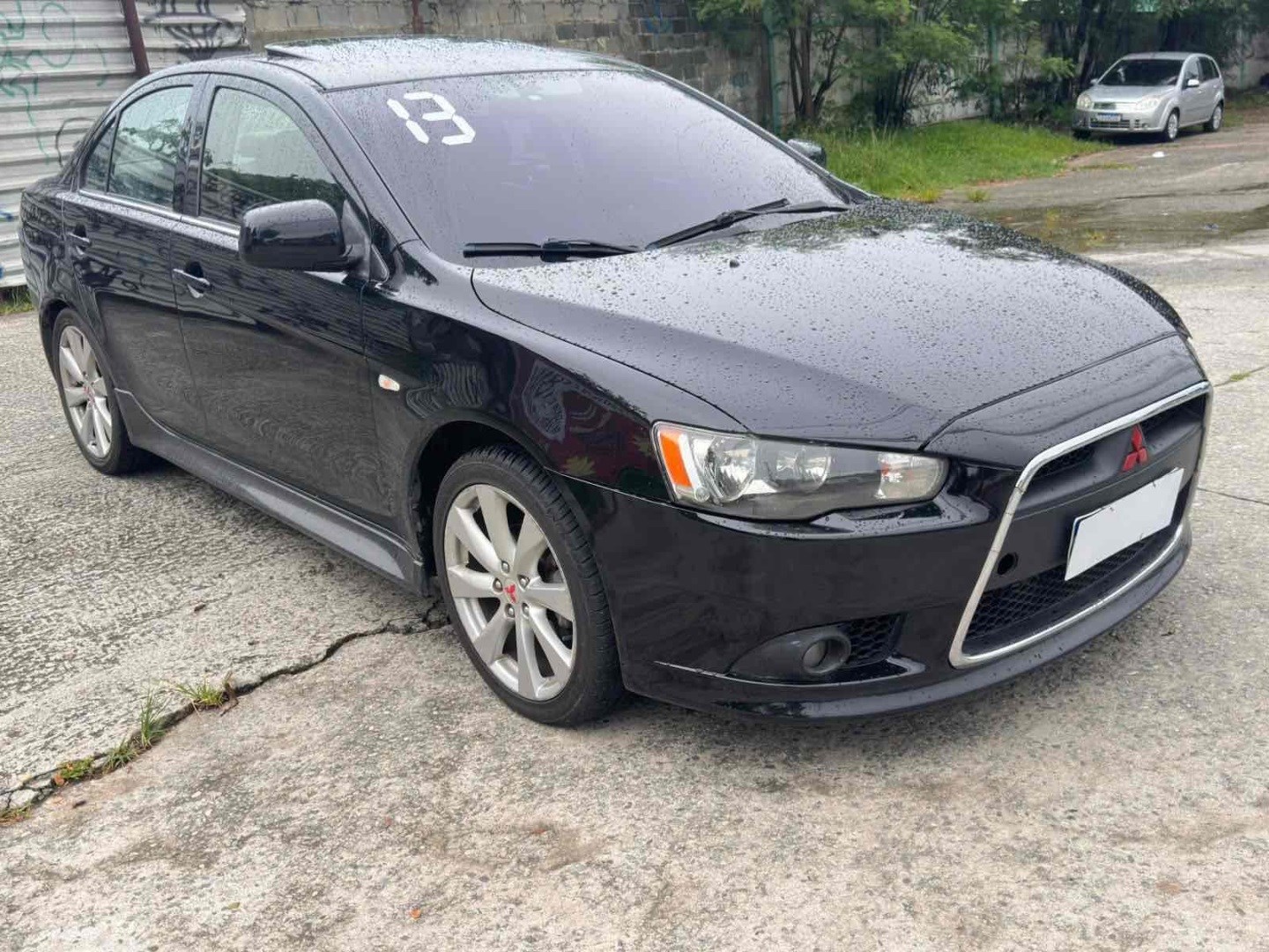 MITSUBISHI LANCER