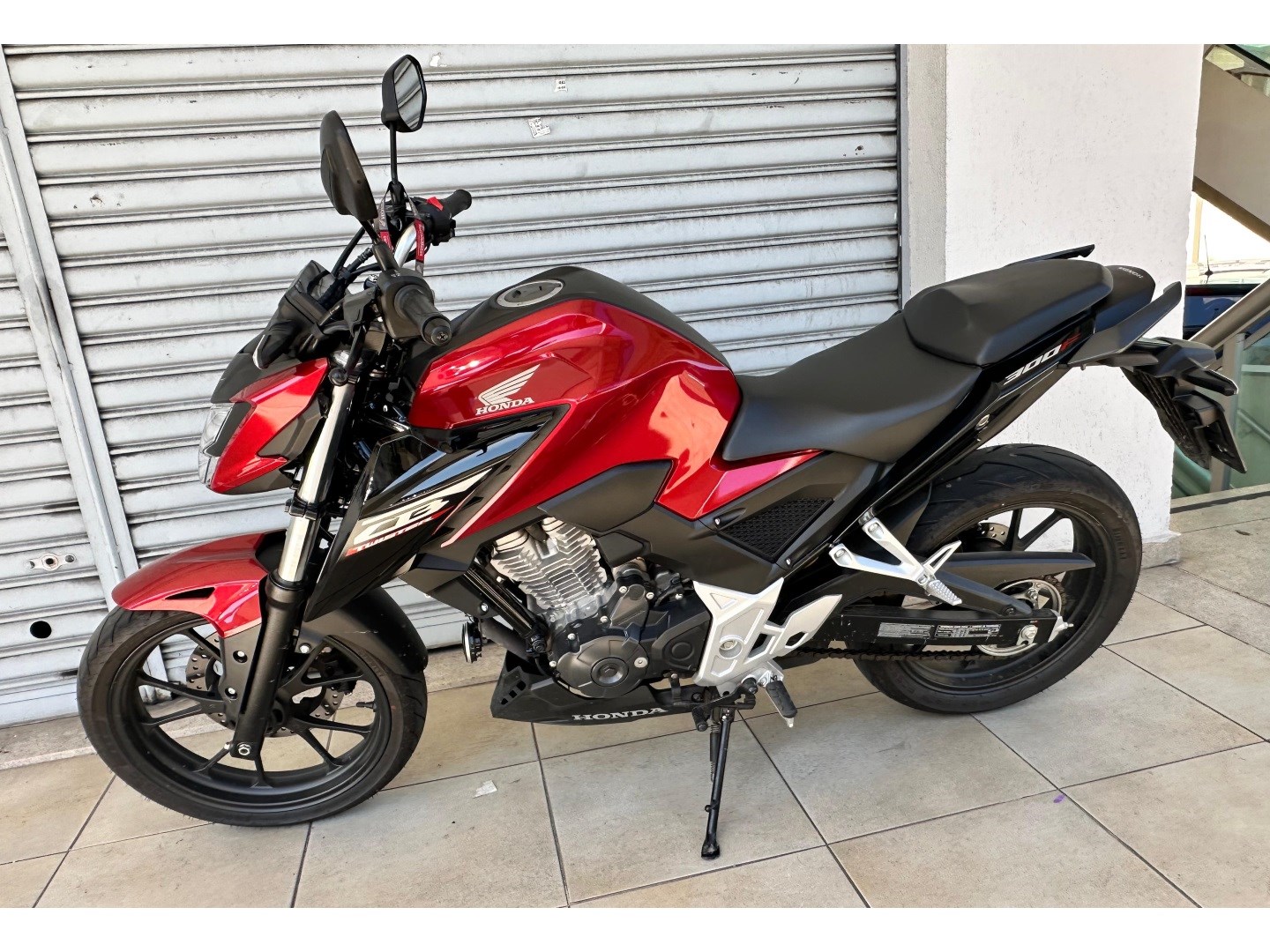 HONDA CB 300F TWISTER ABS