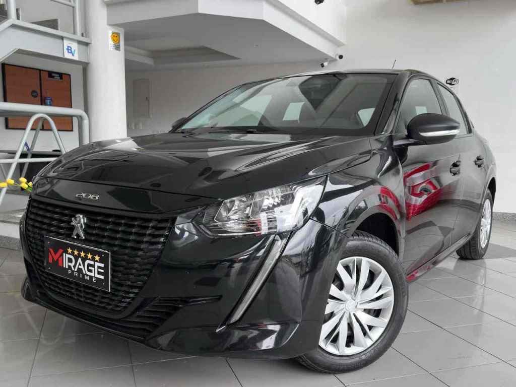 PEUGEOT 208