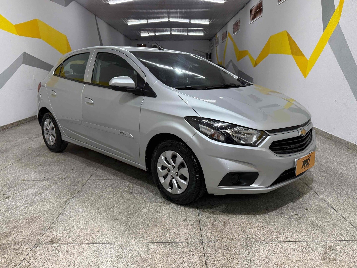 CHEVROLET ONIX 1.0 MPFI JOY 8V FLEX 4P MANUAL