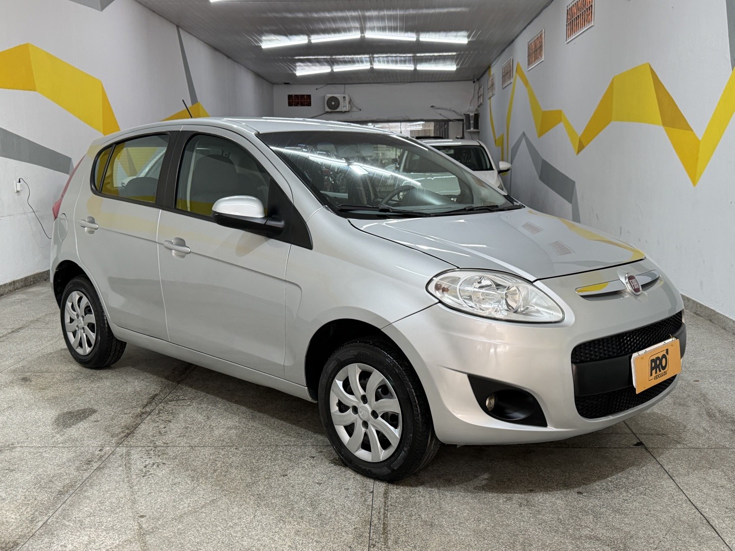 FIAT PALIO 1.4 MPI ATTRACTIVE 8V FLEX 4P MANUAL