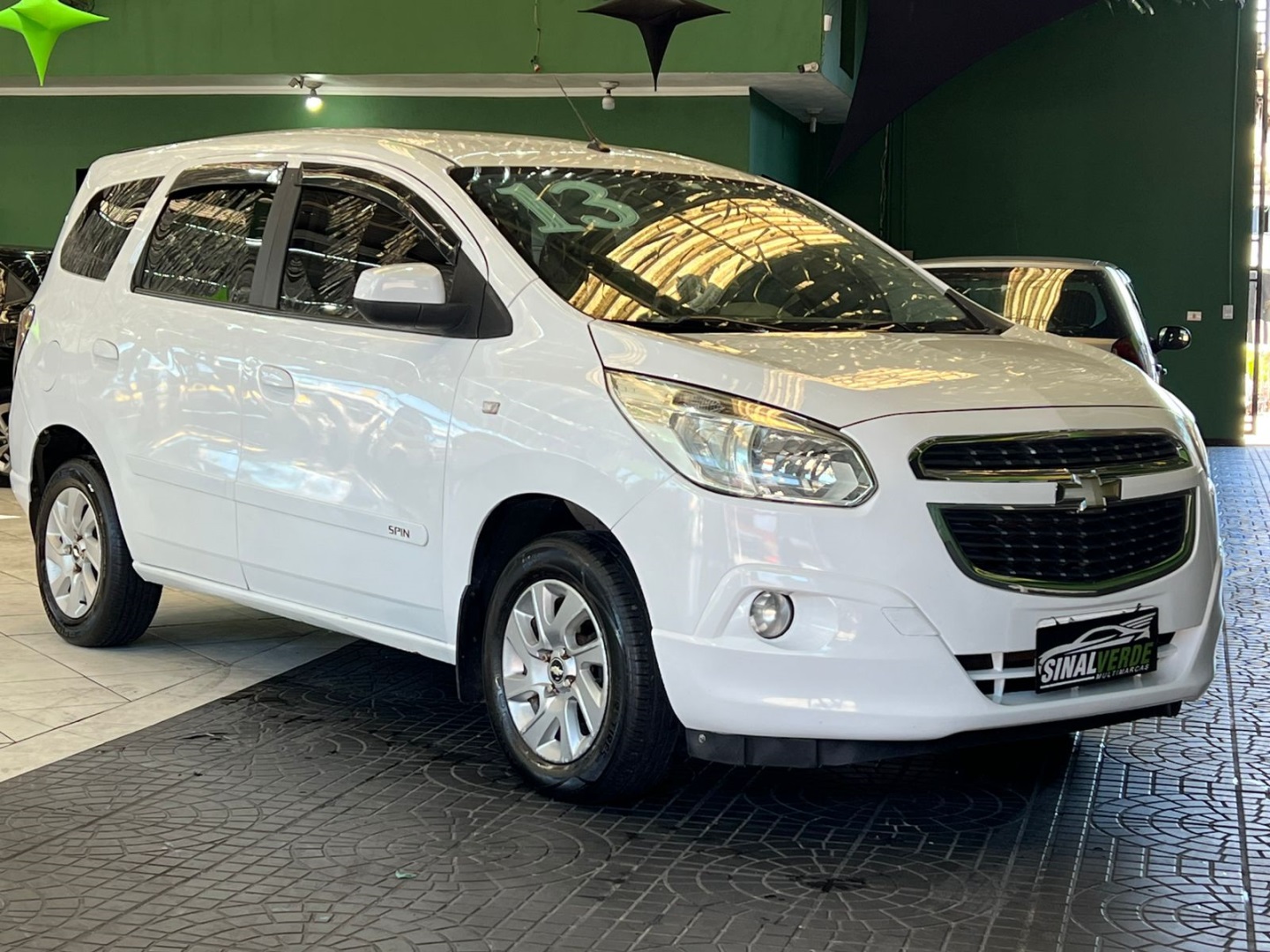 CHEVROLET SPIN