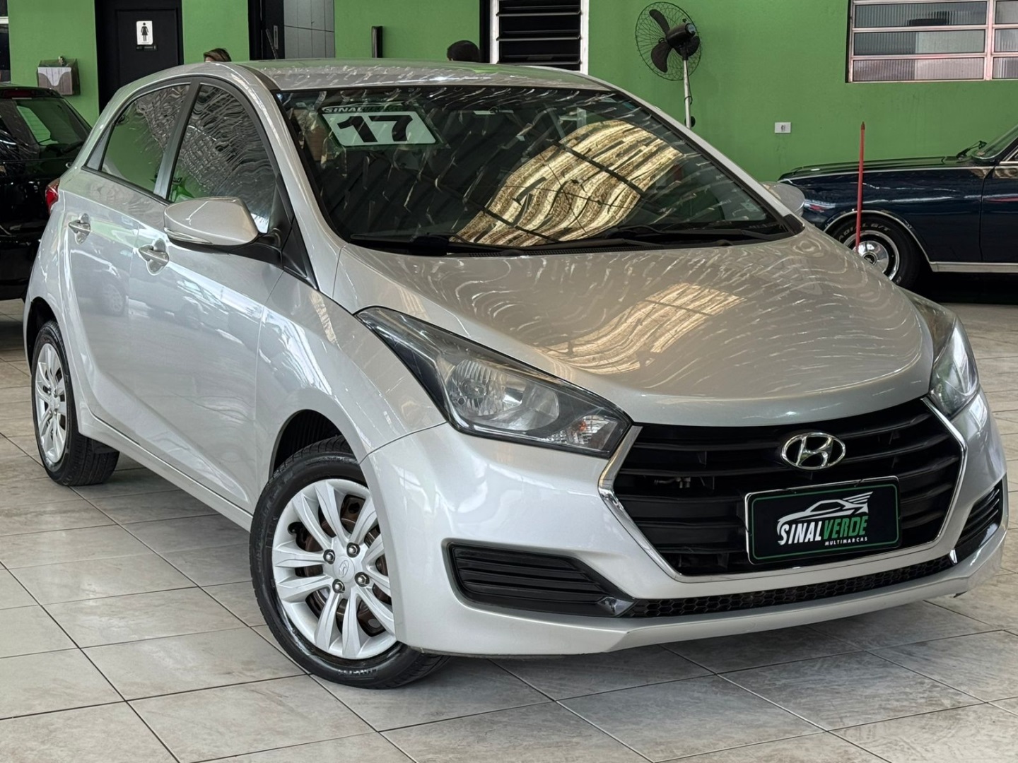 HYUNDAI HB20