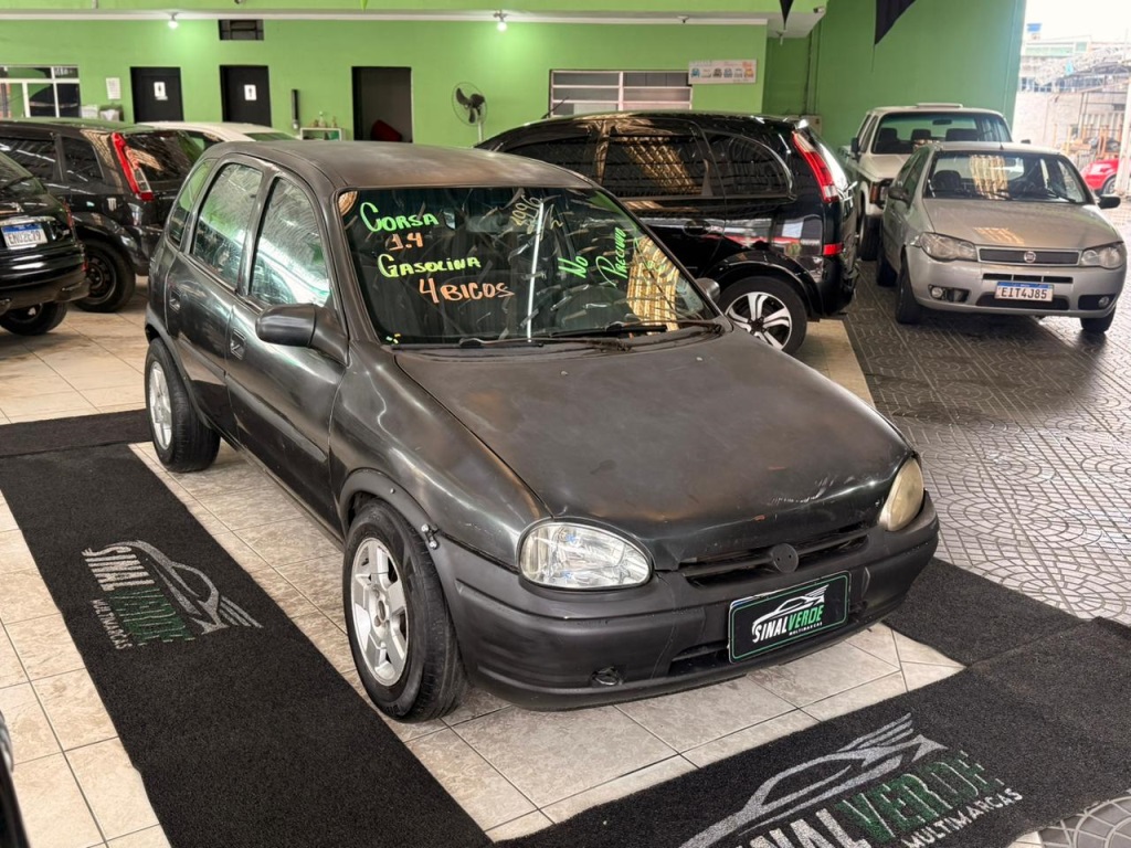 CHEVROLET CORSA