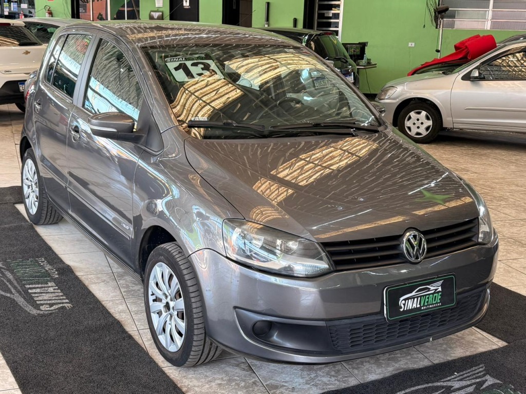 VOLKSWAGEN FOX