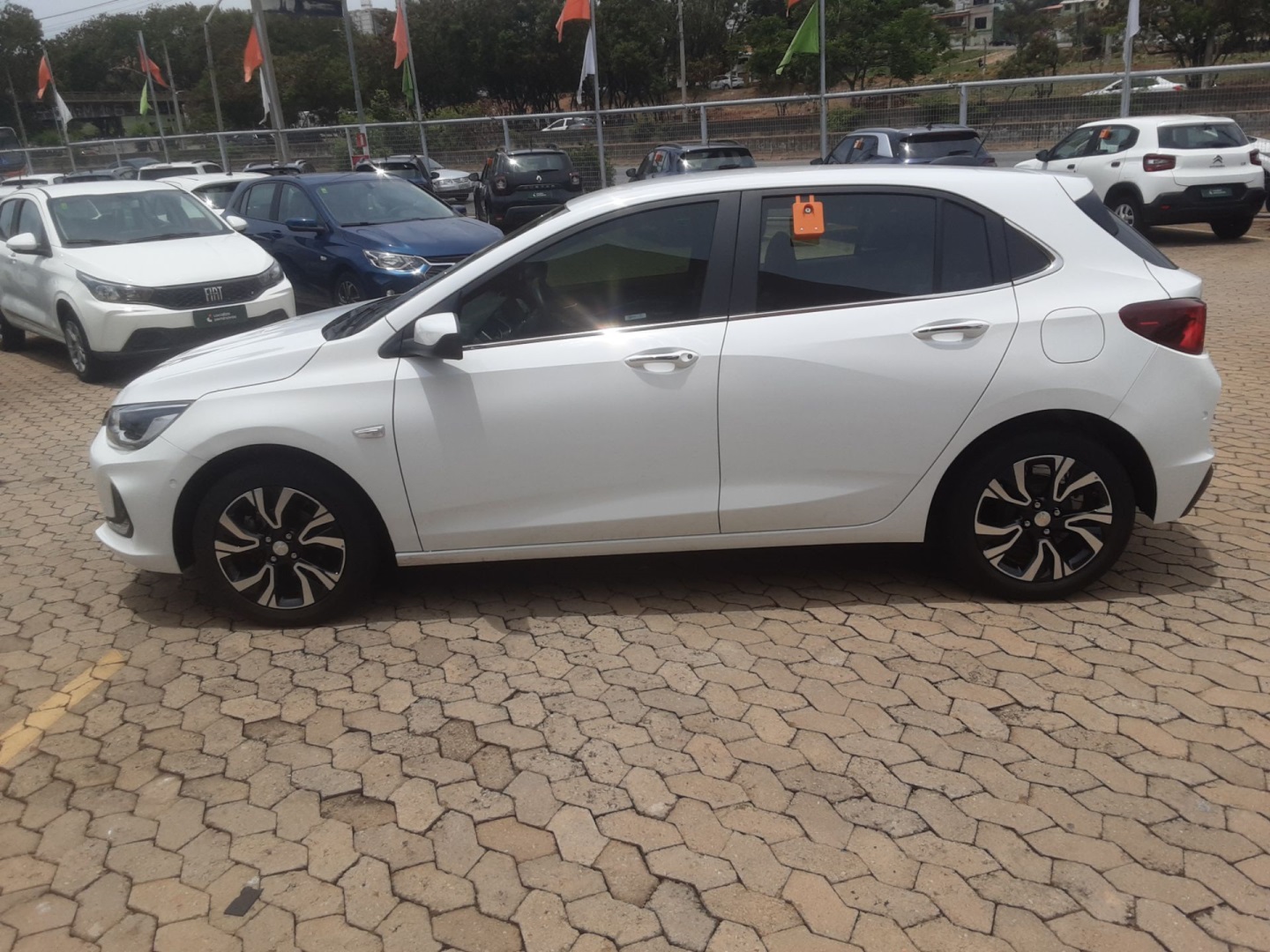 CHEVROLET ONIX 1.0 TURBO FLEX PREMIER AUTOMÁTICO