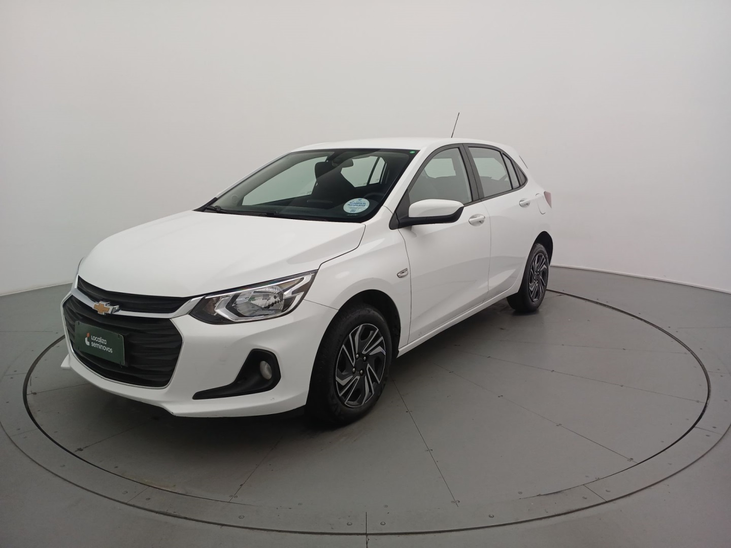 foto do veículo Chevrolet Onix   1.0 FLEX LT MANUAL