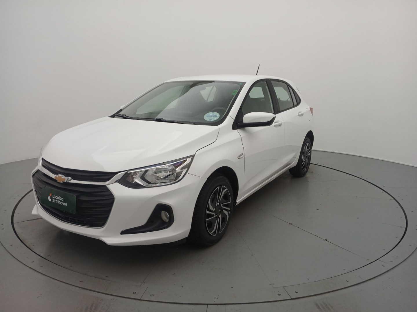 foto do veículo Chevrolet Onix   1.0 FLEX LT MANUAL