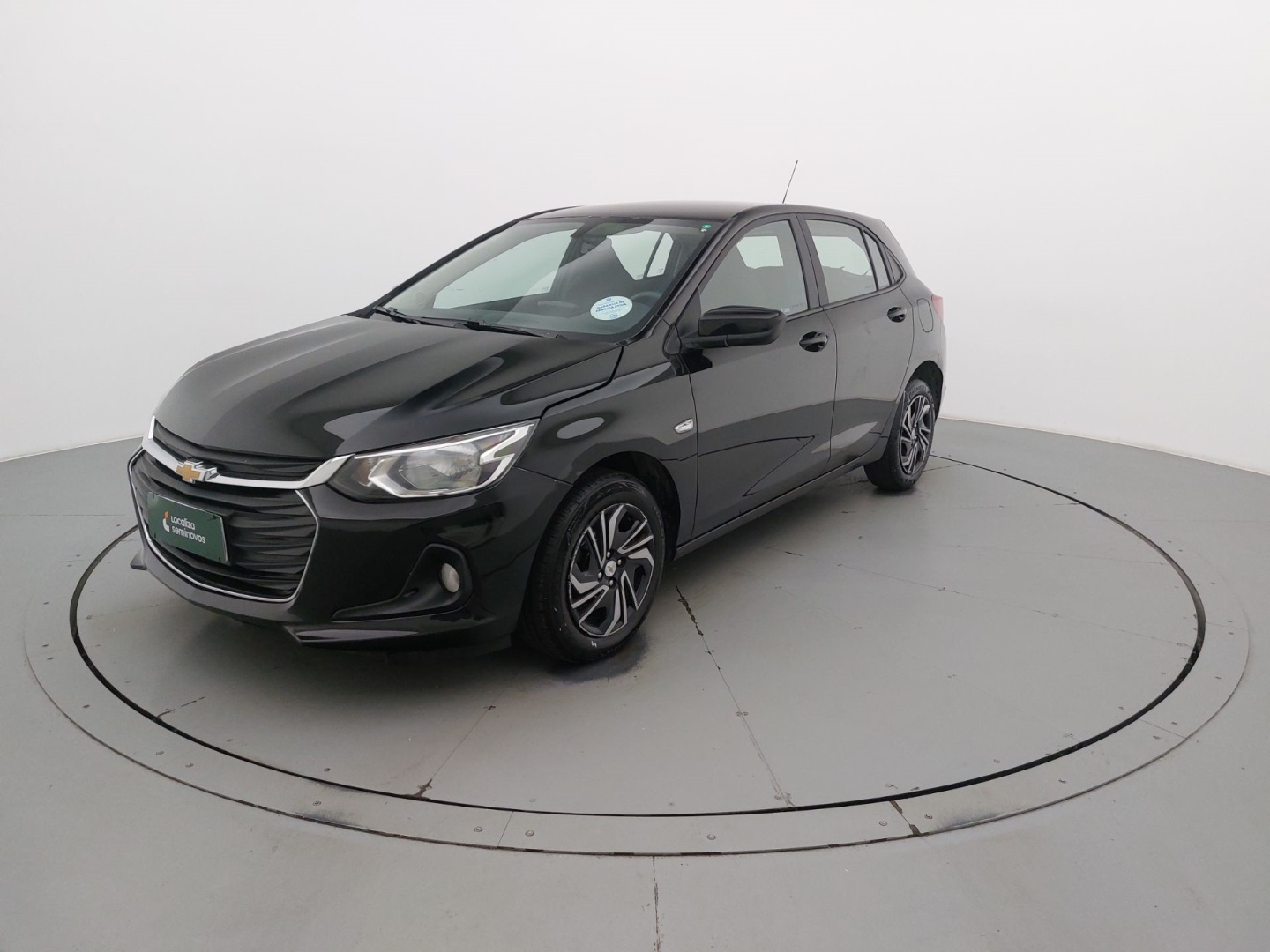 foto do veículo Chevrolet Onix   1.0 FLEX LT MANUAL