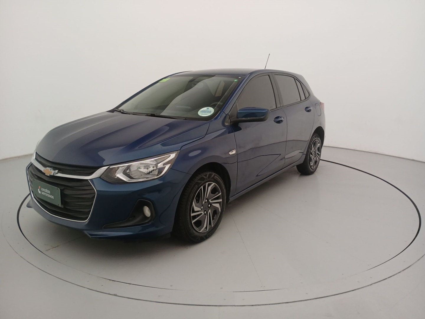 foto do veículo Chevrolet Onix   1.0 FLEX LT MANUAL