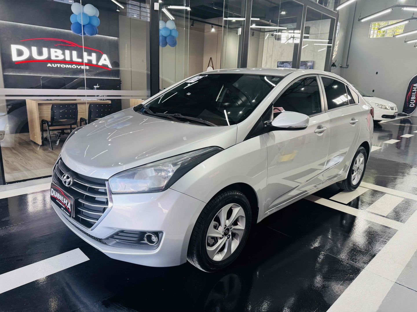 HYUNDAI HB20S