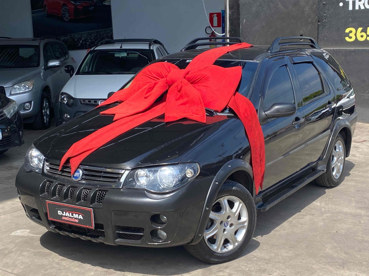 FIAT PALIO 1.8 MPI ADVENTURE WEEKEND 8V GASOLINA 4P MANUAL