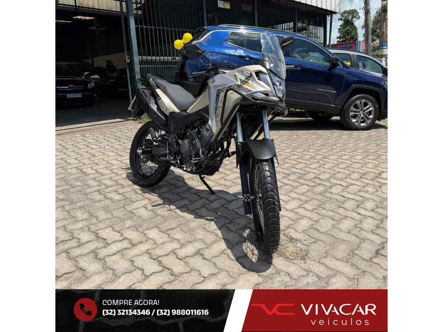 HONDA XRE 300 SAHARA ADVENTURE