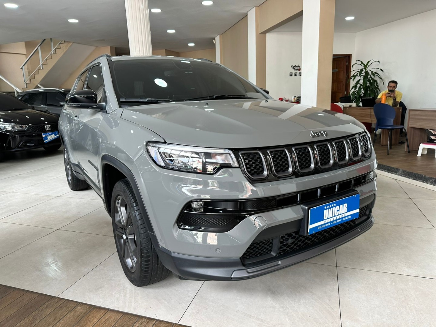 JEEP COMPASS