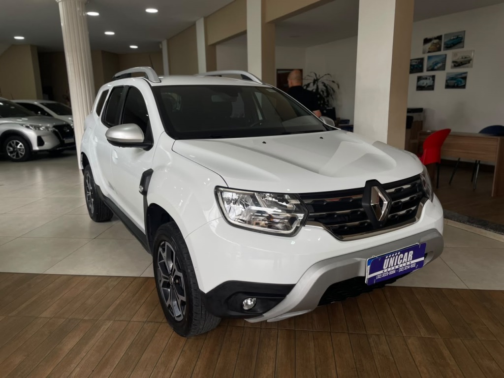 RENAULT DUSTER