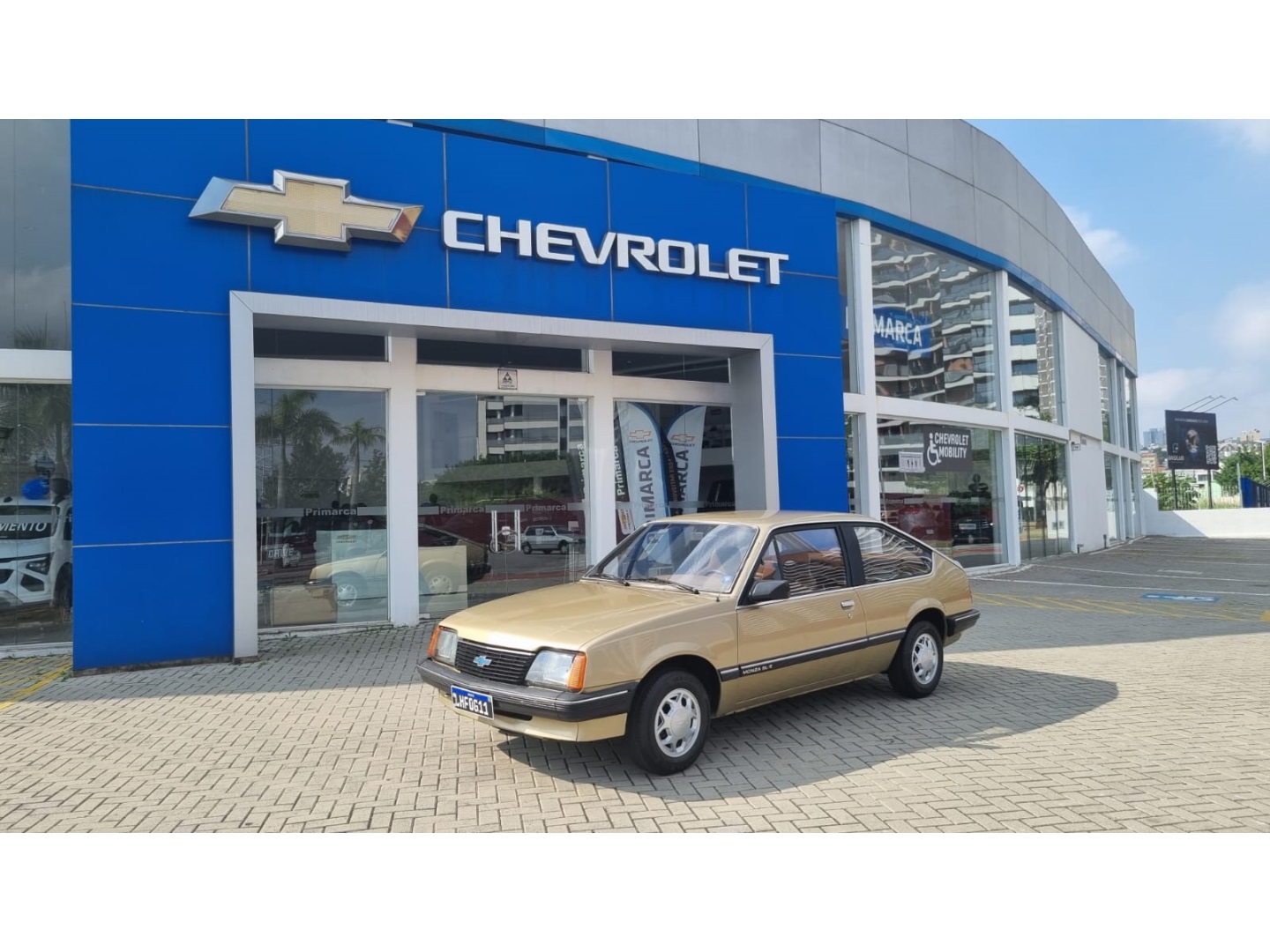 CHEVROLET MONZA