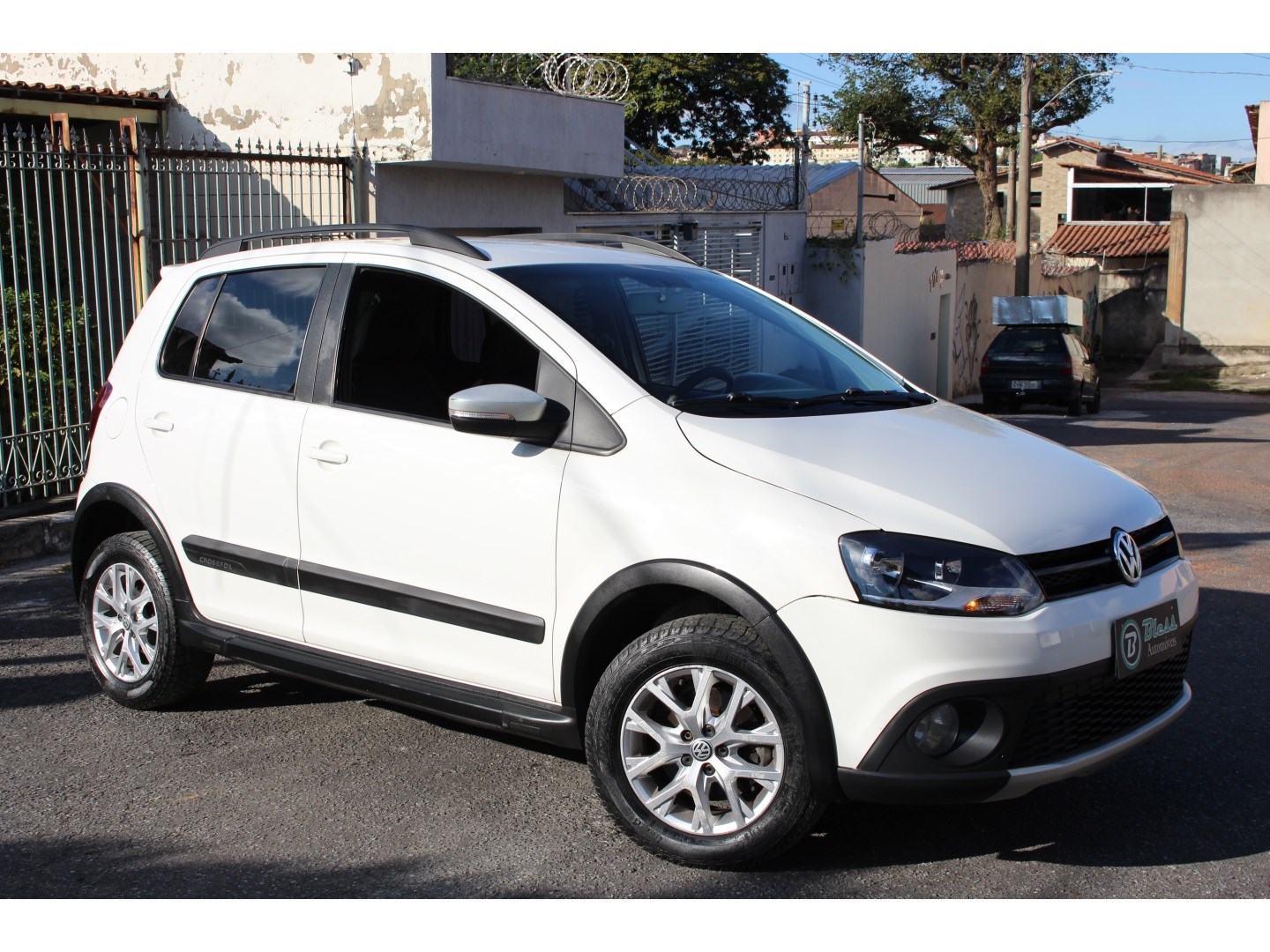 VOLKSWAGEN CROSSFOX