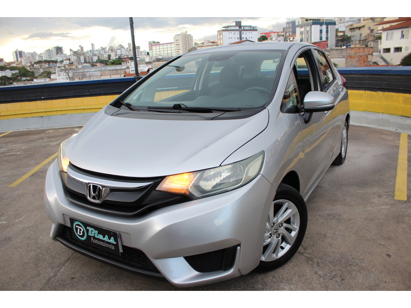HONDA FIT 1.5 LX 16V FLEX 4P AUTOMÁTICO