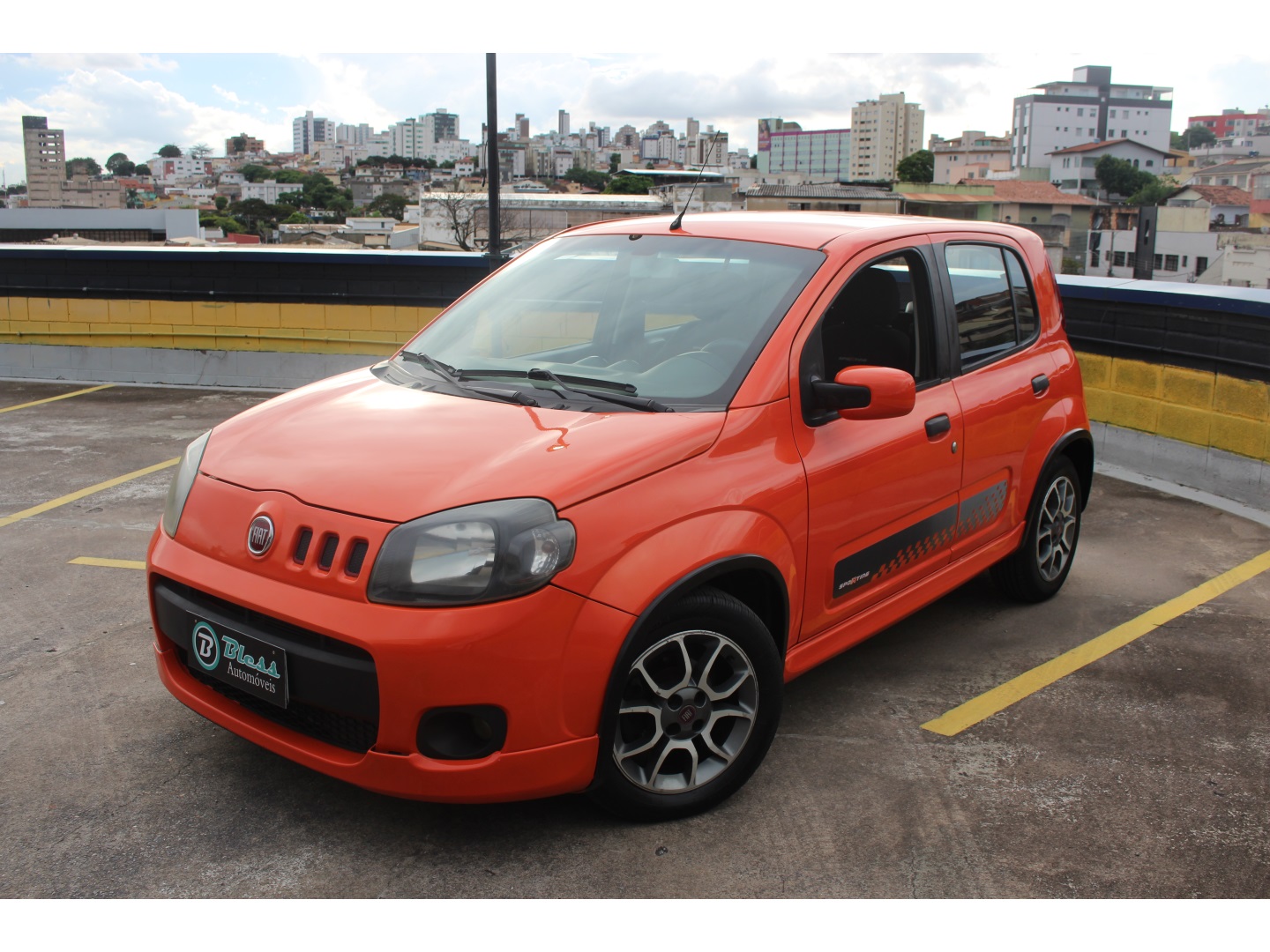 FIAT UNO 1.4 EVO SPORTING 8V FLEX 4P MANUAL