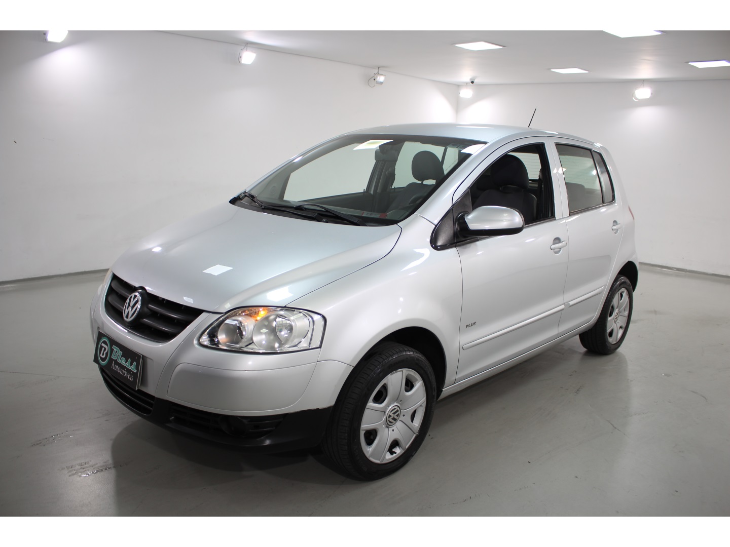 VOLKSWAGEN FOX 1.6 MI PLUS 8V FLEX 4P MANUAL