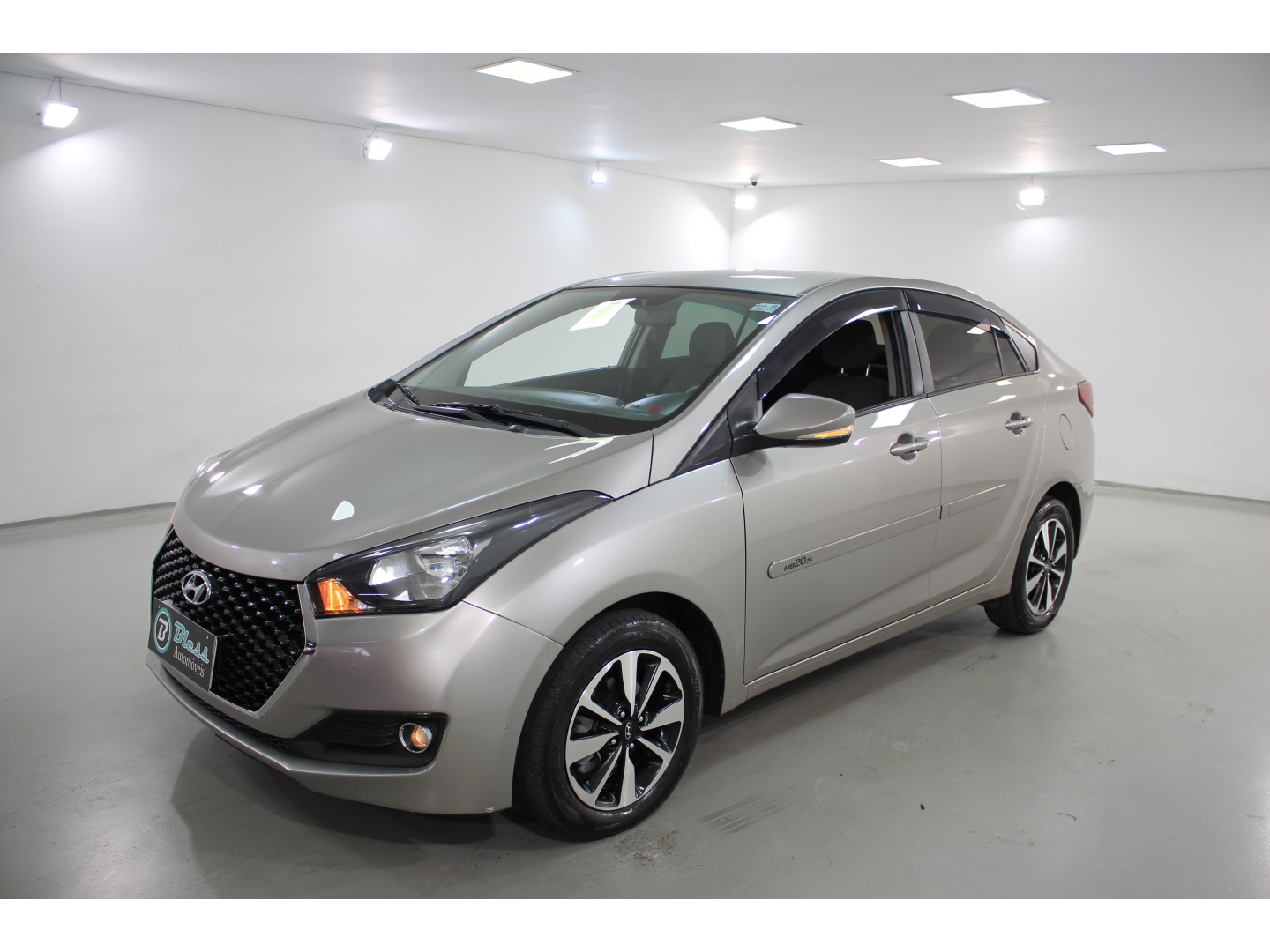 HYUNDAI HB20S 1.6 COMFORT PLUS 16V FLEX 4P AUTOMÁTICO