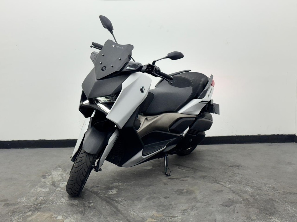 YAMAHA XMAX 250 CONNECTED ABS