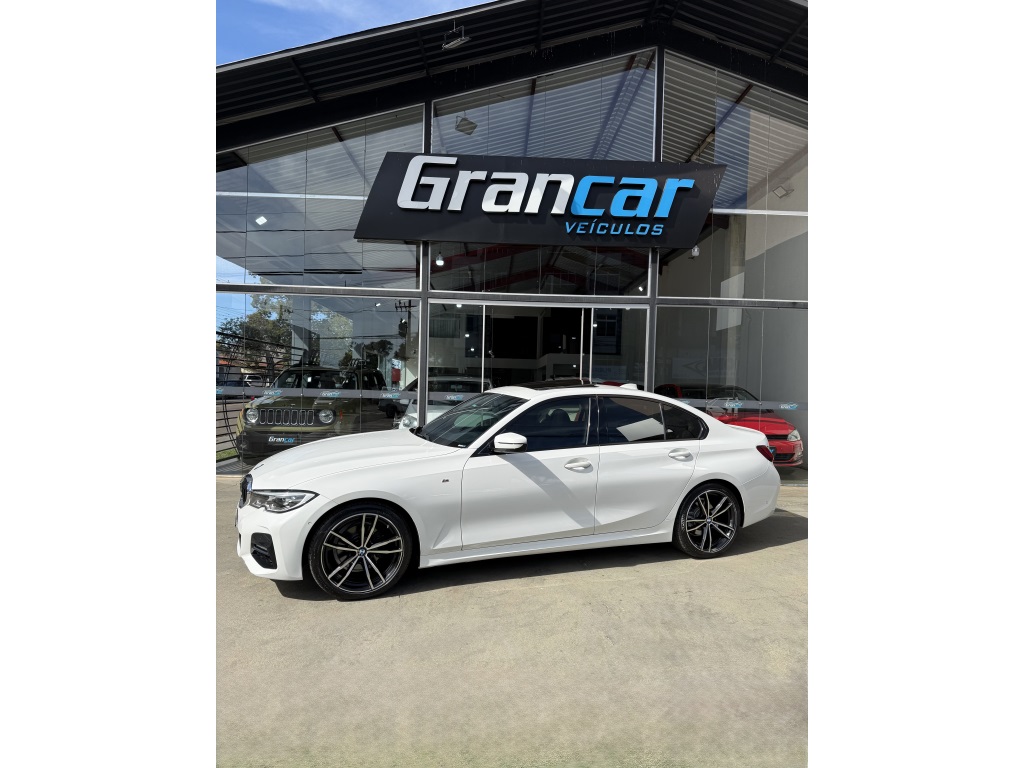 BMW 320i