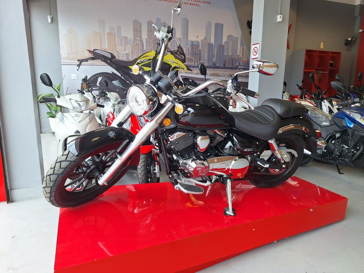SHINERAY DENVER 250 EFI