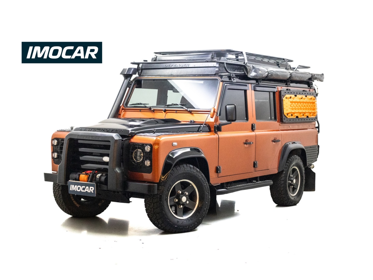 LAND ROVER DEFENDER
