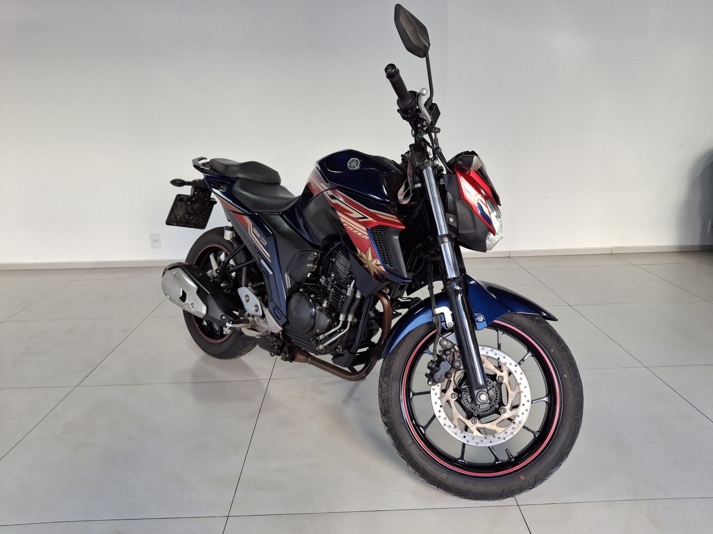 YAMAHA FZ25 250 FAZER CAPITÃ MARVEL FLEX