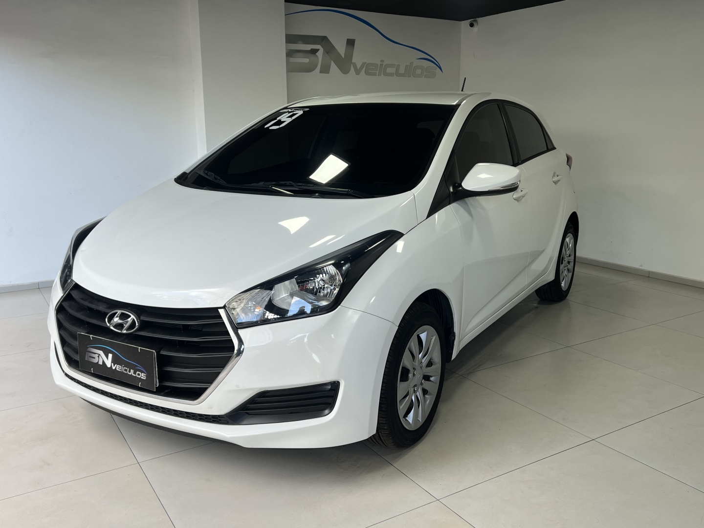 HYUNDAI HB20S