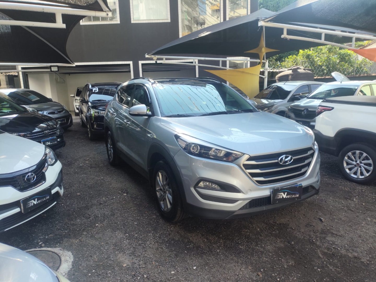 HYUNDAI TUCSON