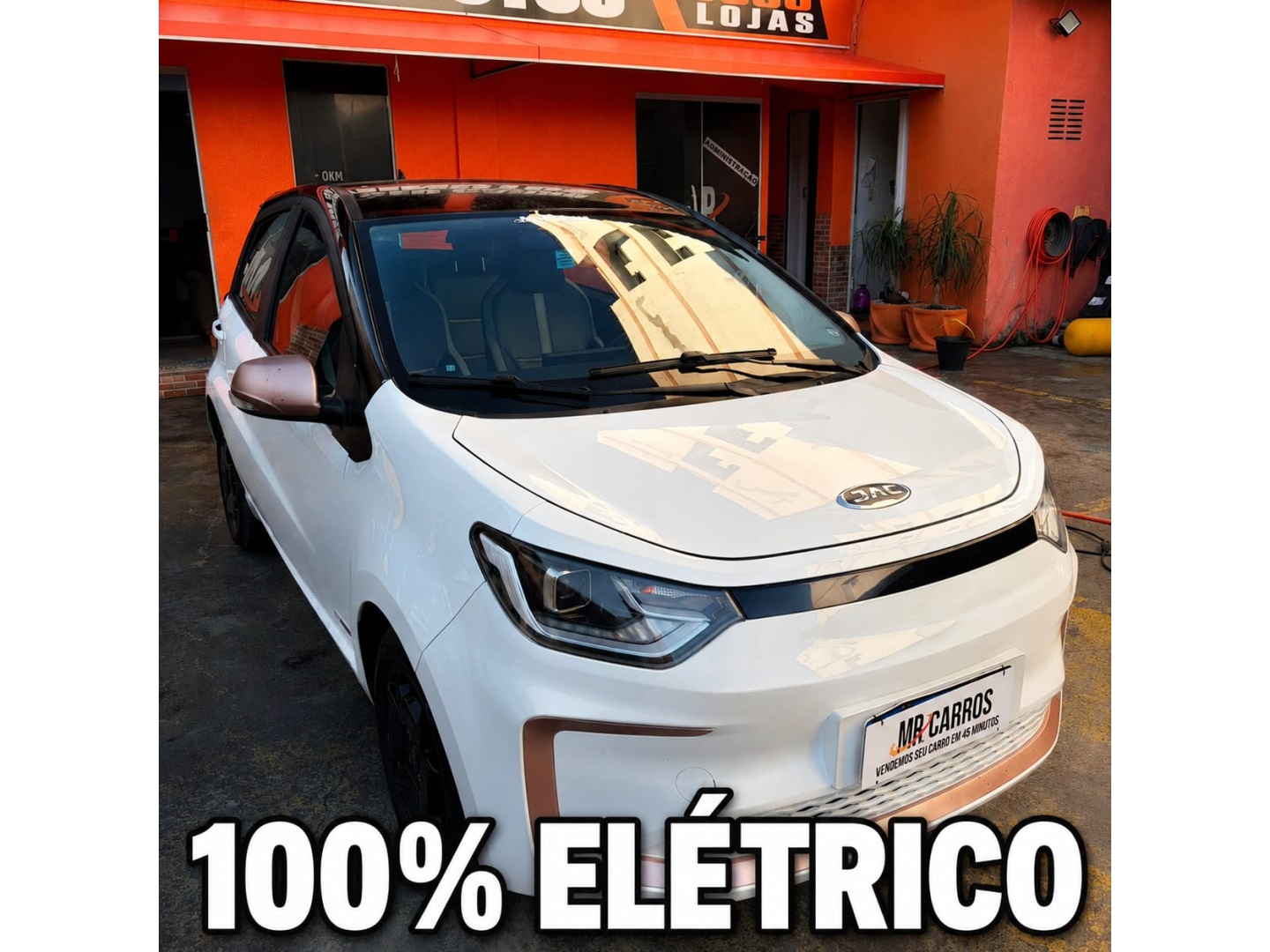 JAC E-JS1