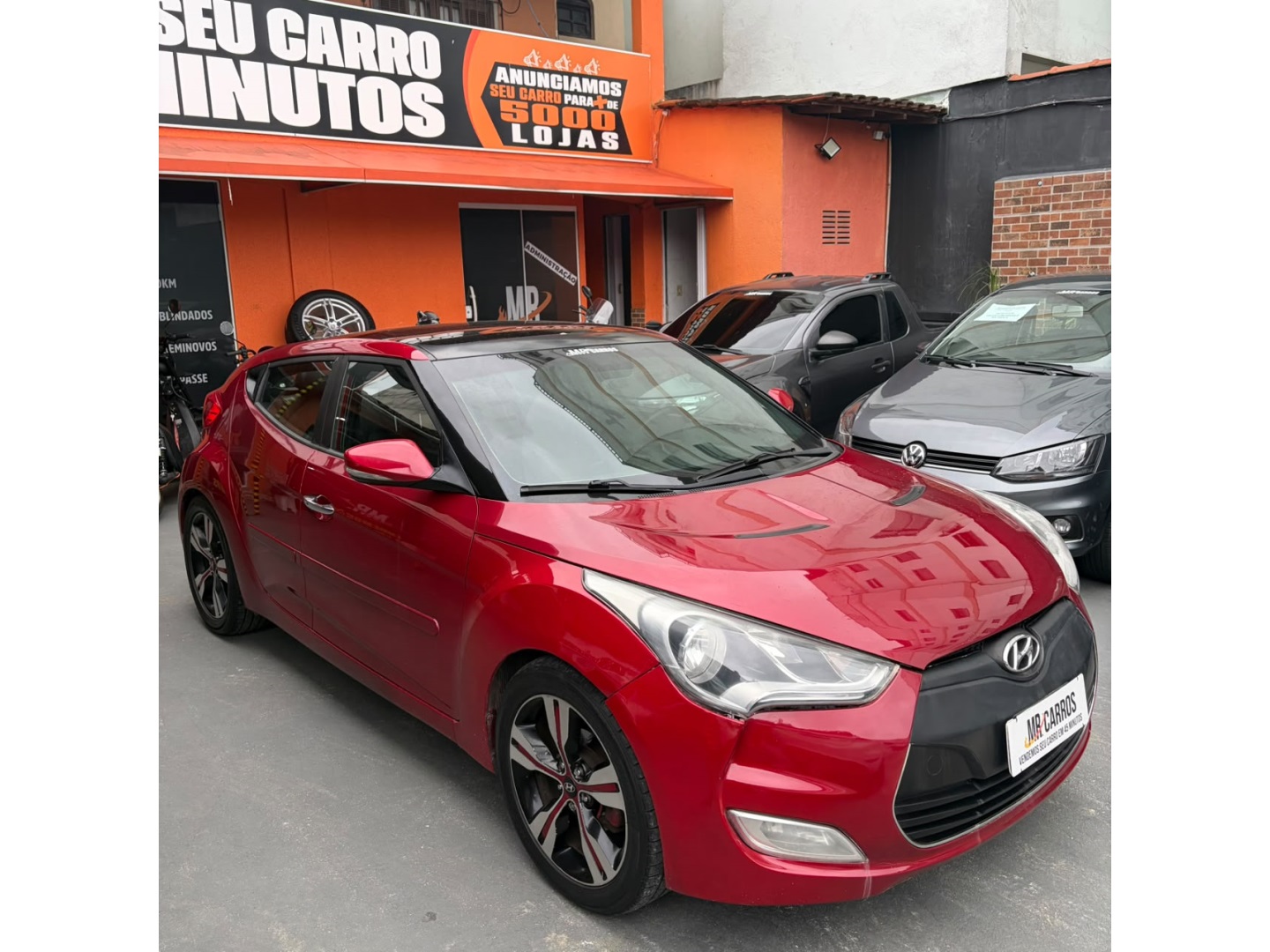 HYUNDAI VELOSTER