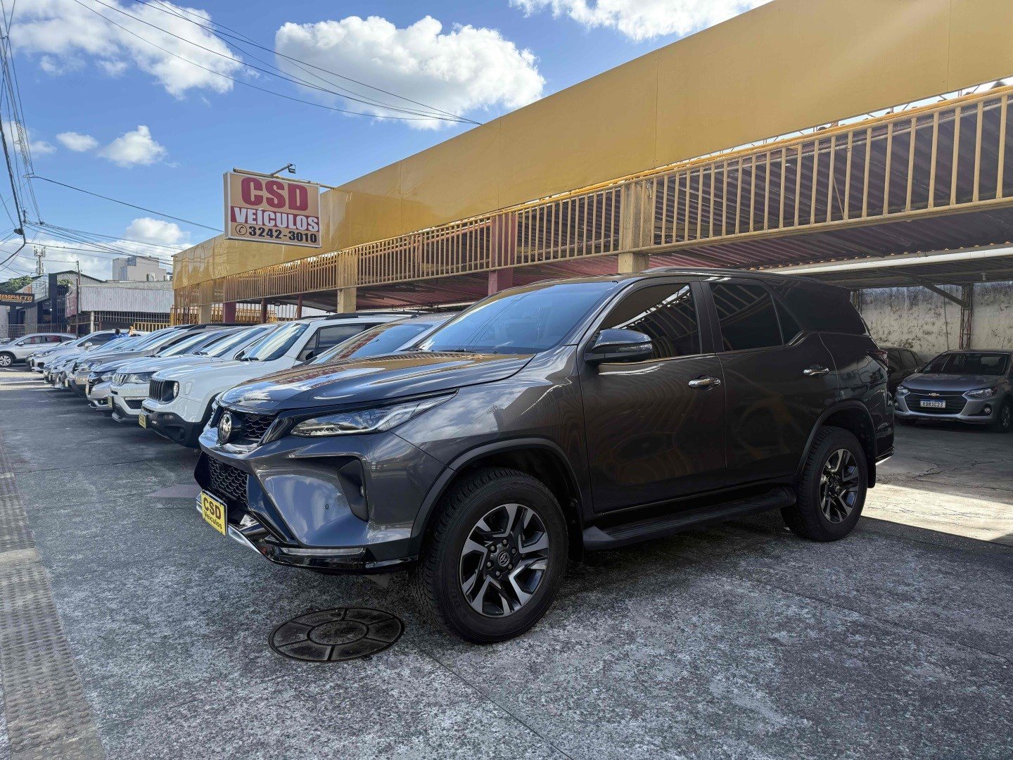 TOYOTA HILUX SW4