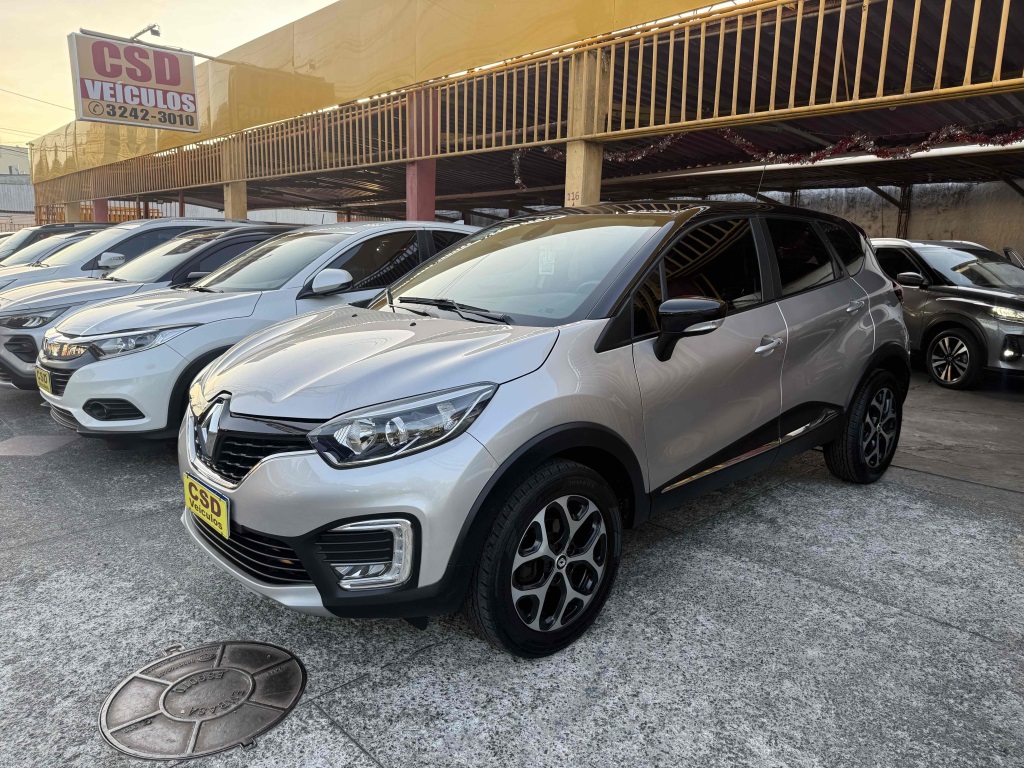 RENAULT CAPTUR