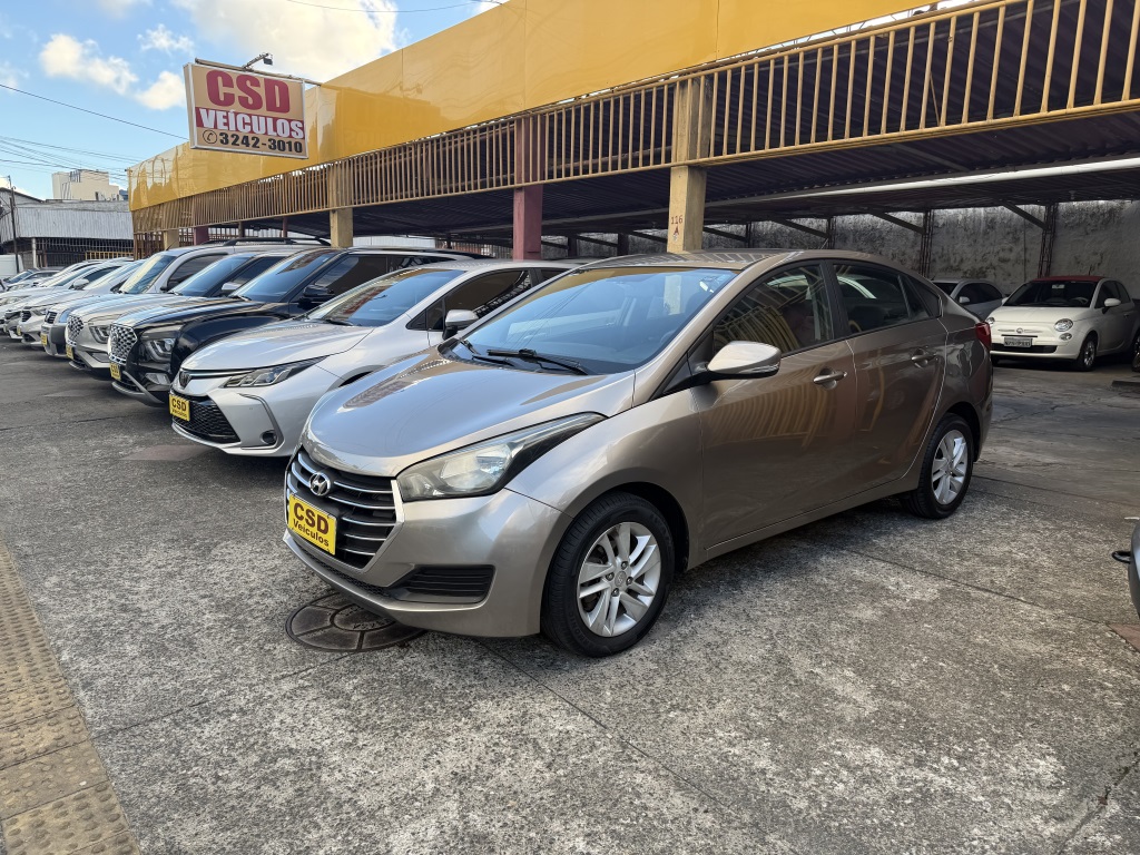 HYUNDAI HB20S