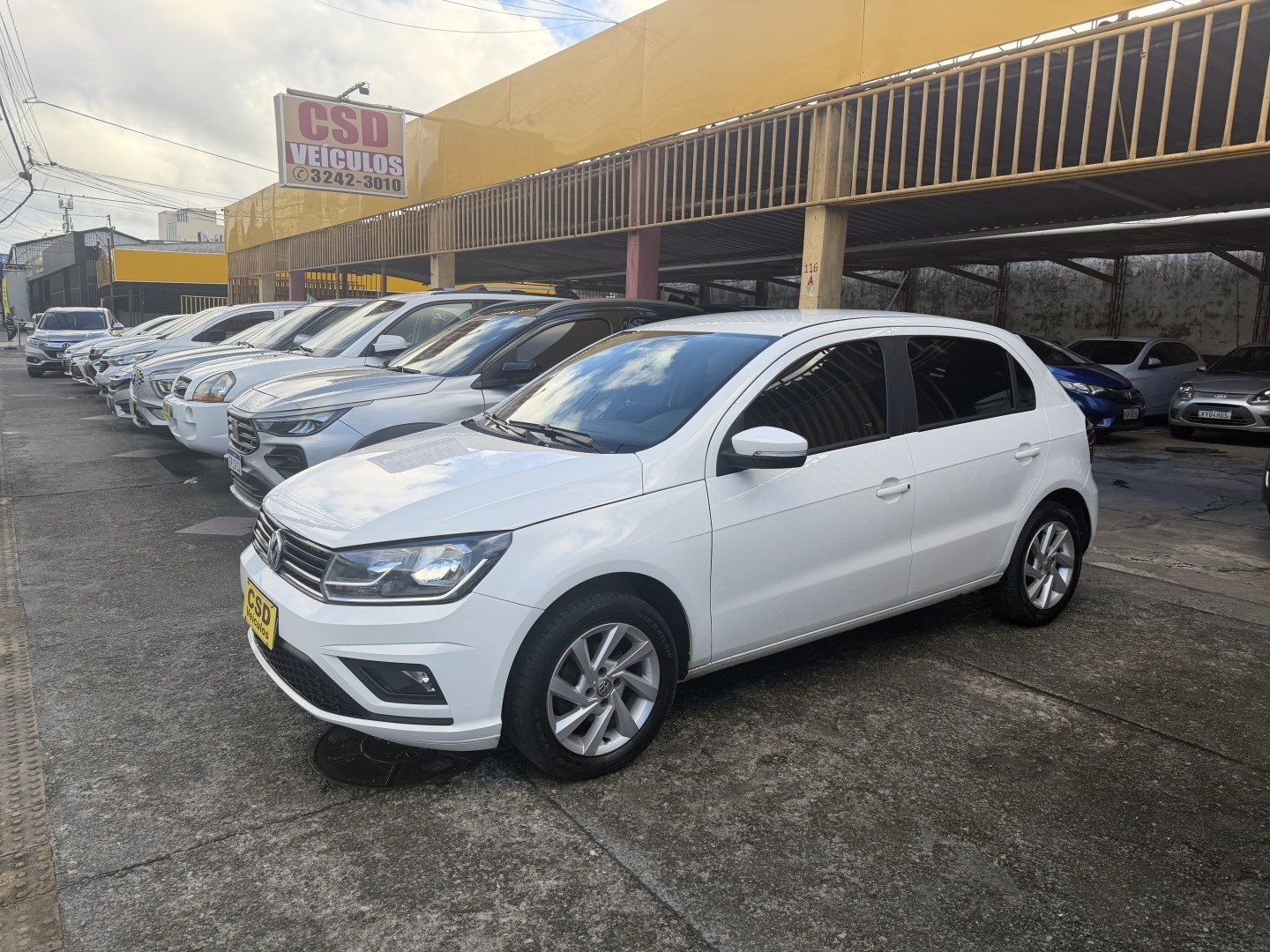VOLKSWAGEN GOL
