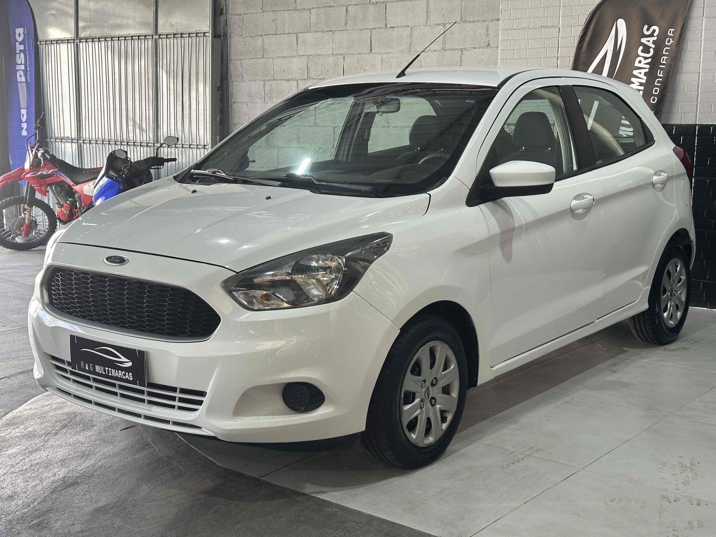 FORD KA