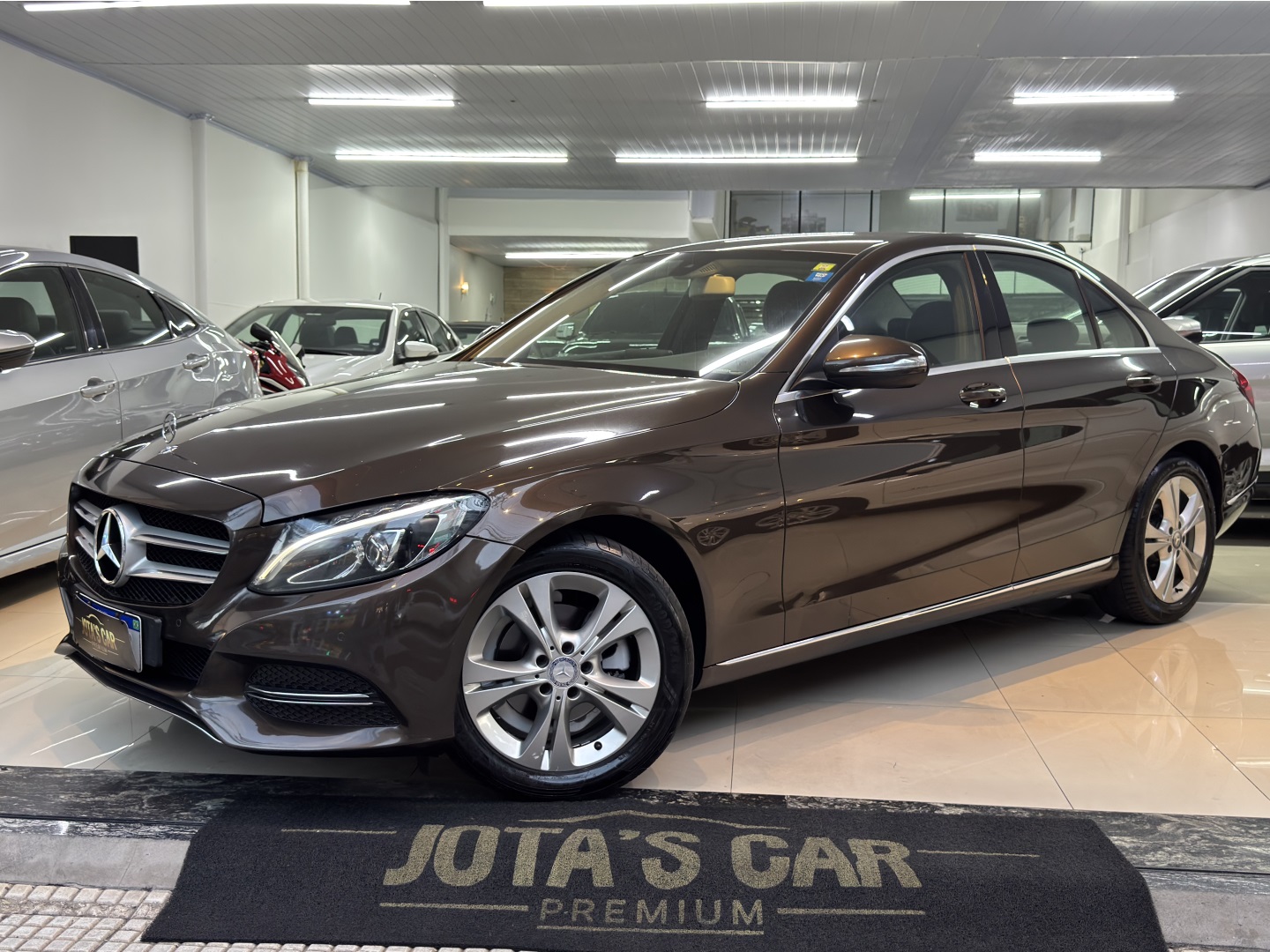 MERCEDES-BENZ C 180