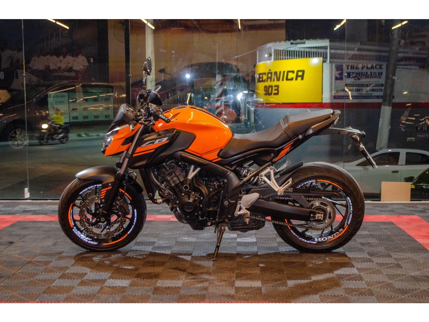 HONDA CB 650 F