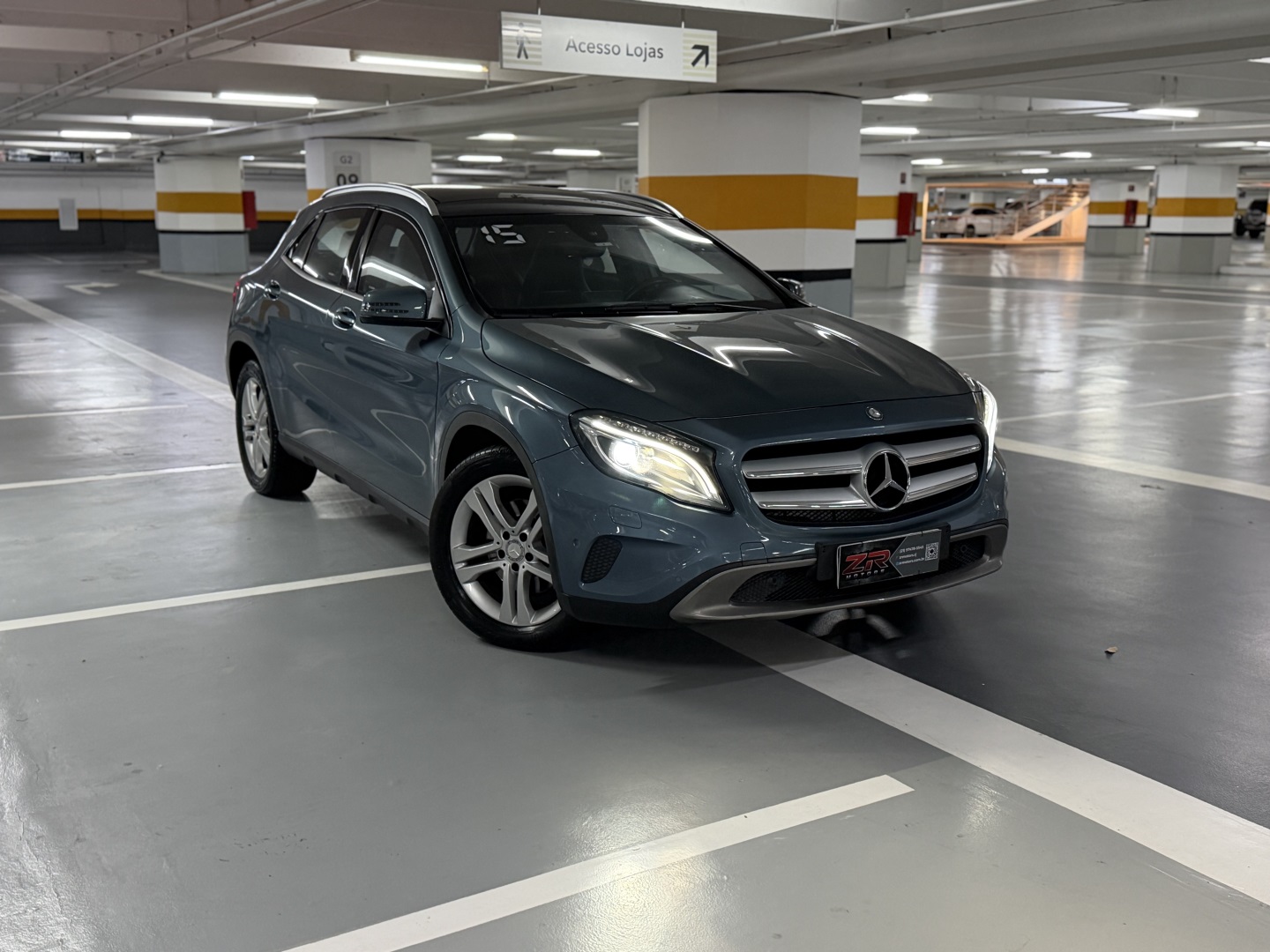 MERCEDES-BENZ GLA 250