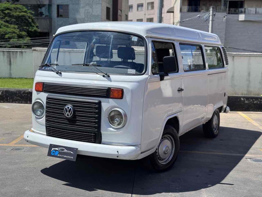 VOLKSWAGEN KOMBI
