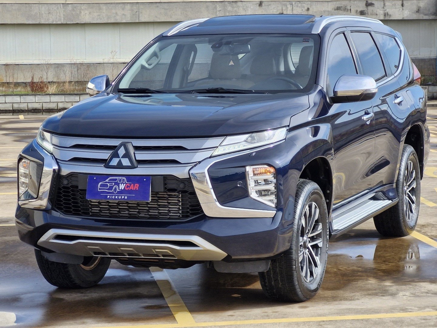 MITSUBISHI PAJERO SPORT