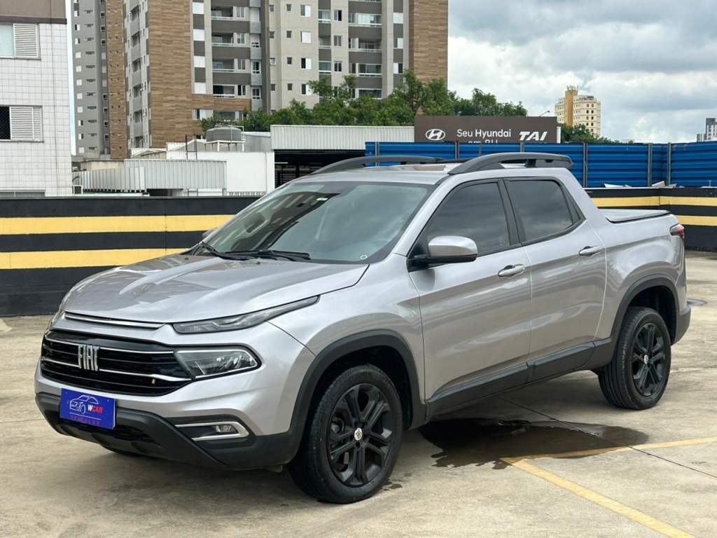 FIAT TORO 2.0 16V TURBO DIESEL FREEDOM 4WD AT9