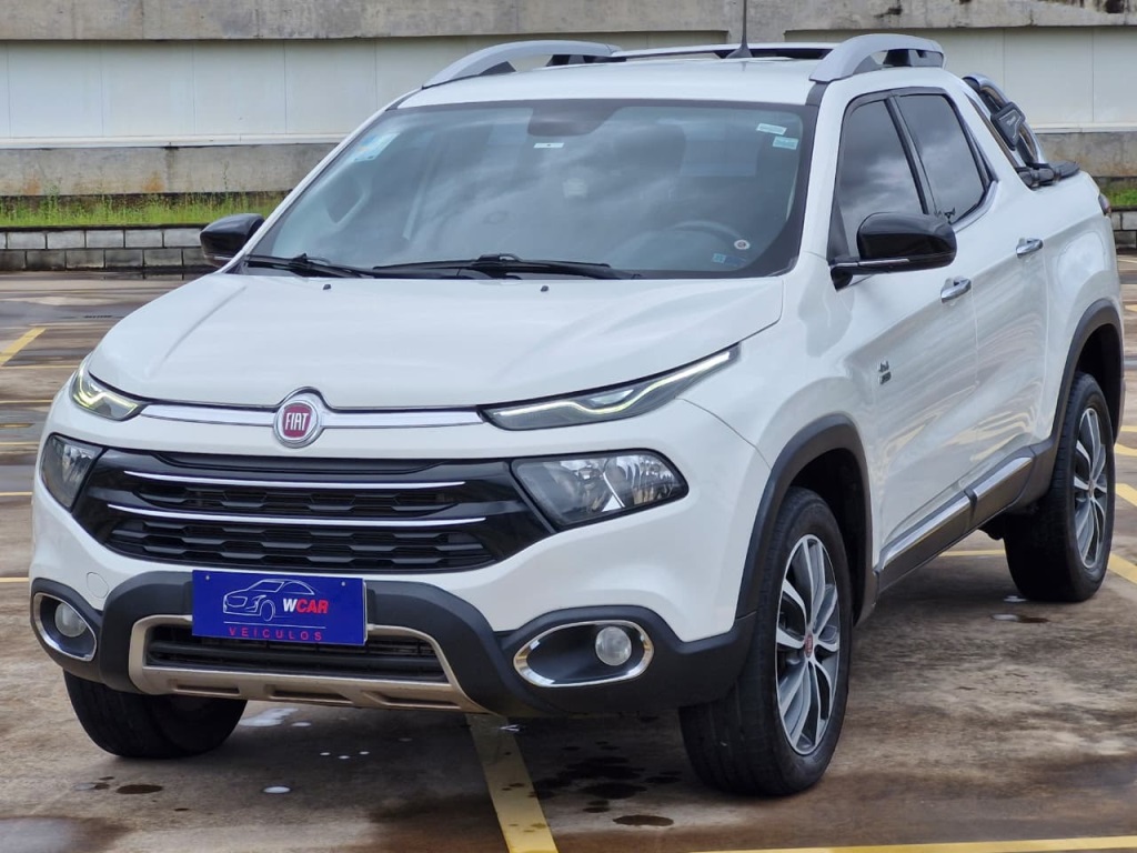 FIAT TORO 2.0 16V TURBO DIESEL VOLCANO 4WD AT9